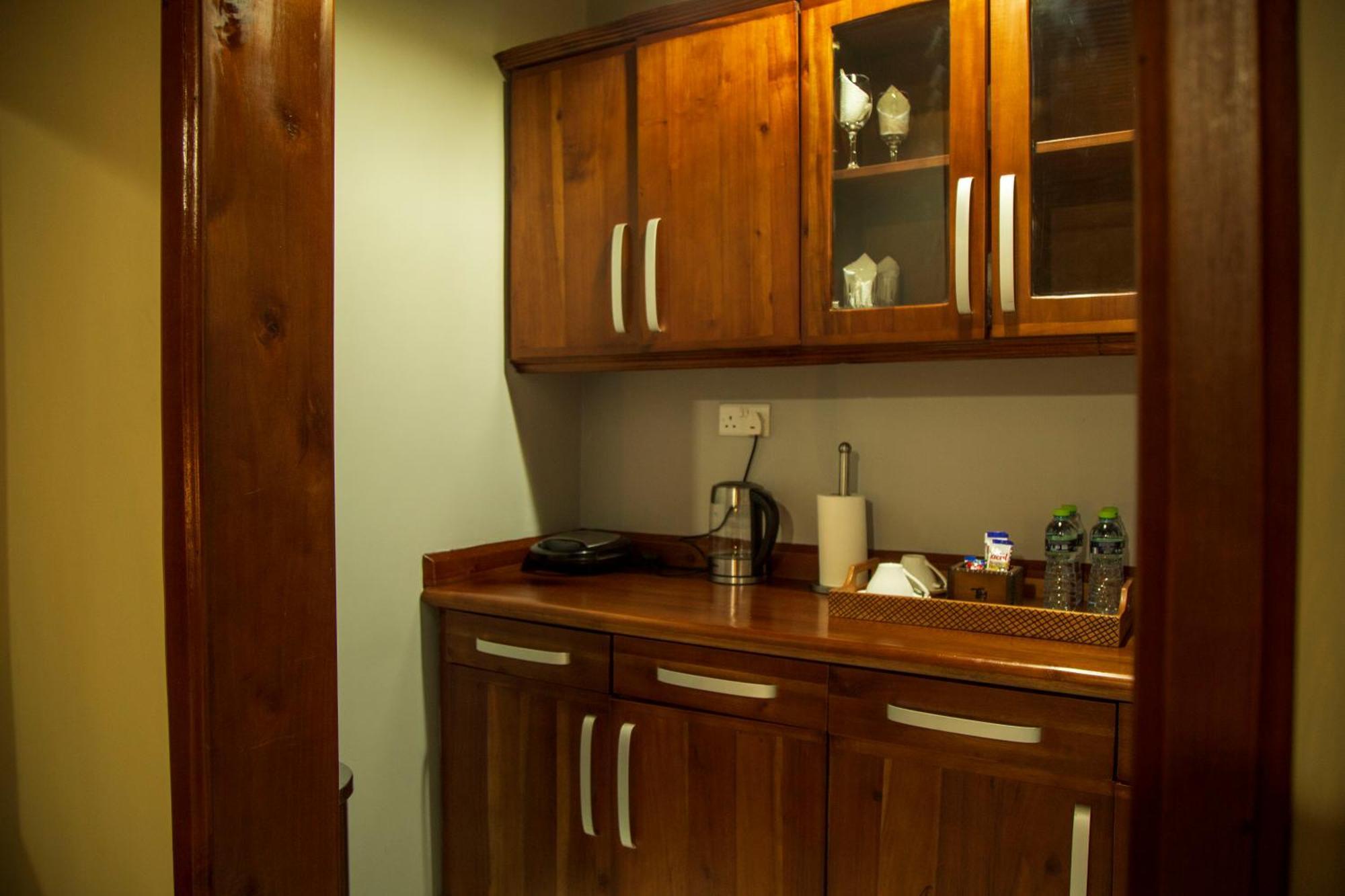 קומסי The Haven Boutique Hotel מראה חיצוני תמונה