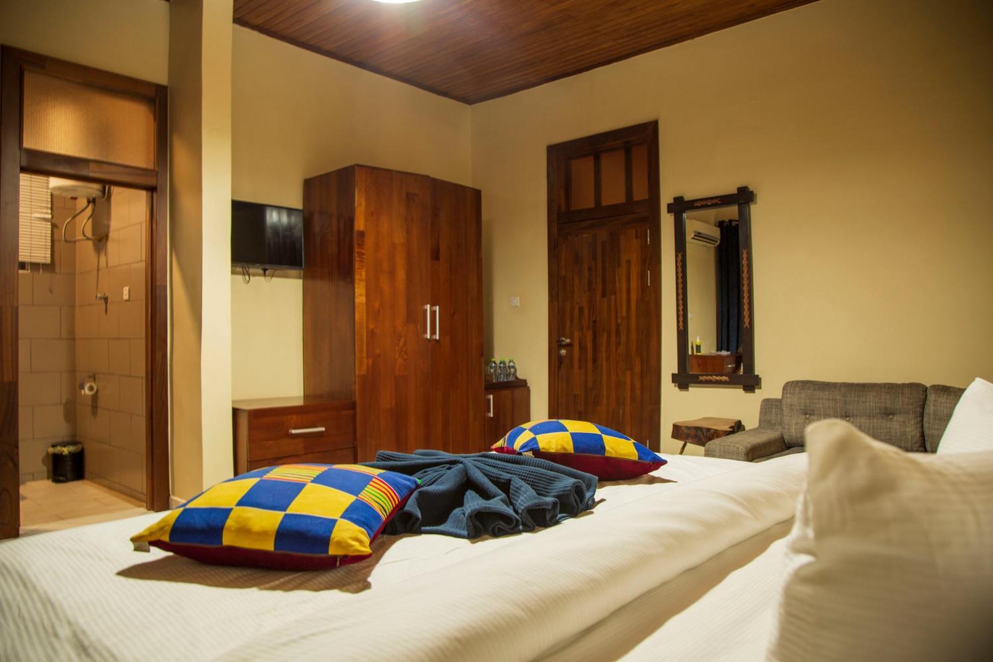 קומסי The Haven Boutique Hotel מראה חיצוני תמונה